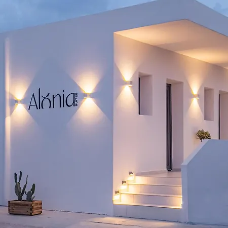 Alonia 4*