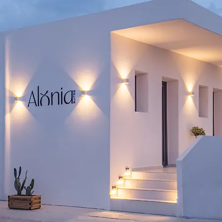 アパートホテル Alonia